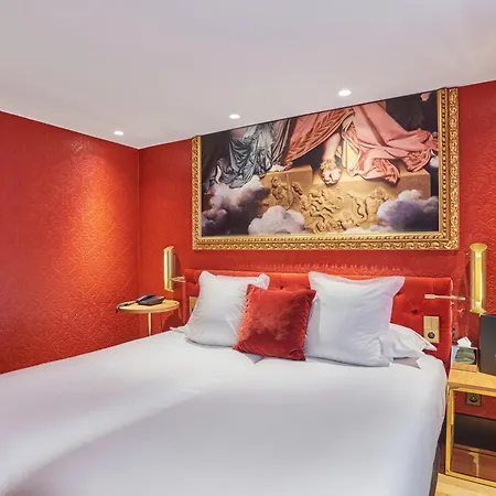 Hotel Eiffel Petit Louvre-3